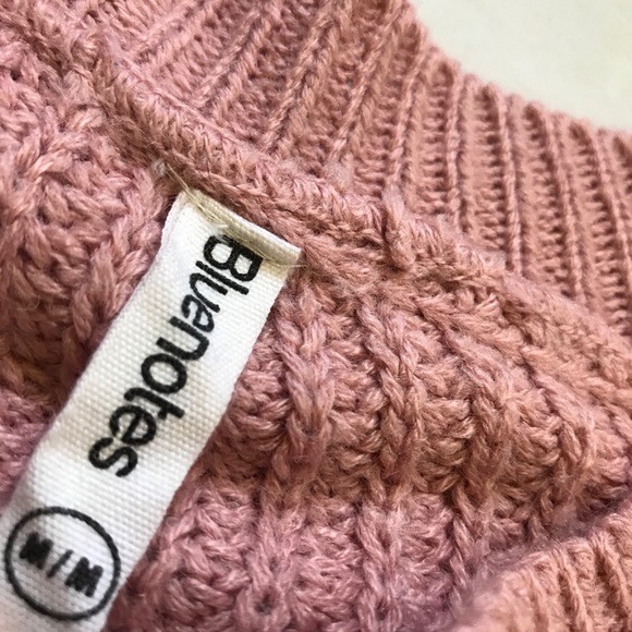 Bluenotes Sweater! - Picture 5 of 6